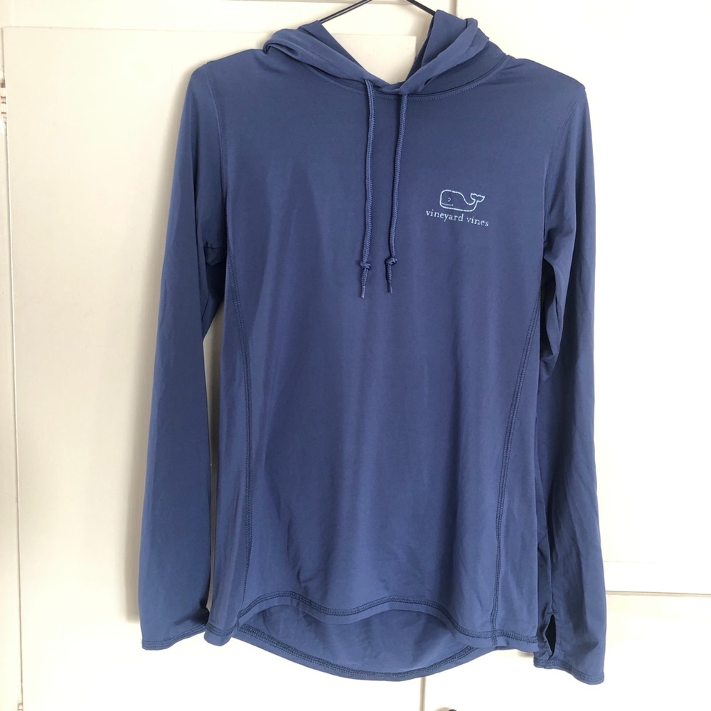 Vineyard Vines Performance Shirt Women XS X-small Blue Whale Tail Long Sl Hoodie